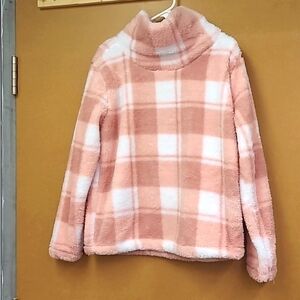 Daisy Fuentes Size M Blush Pink Plaid Faux Fur Fuzzy Mock Neck Pull Over Sweater